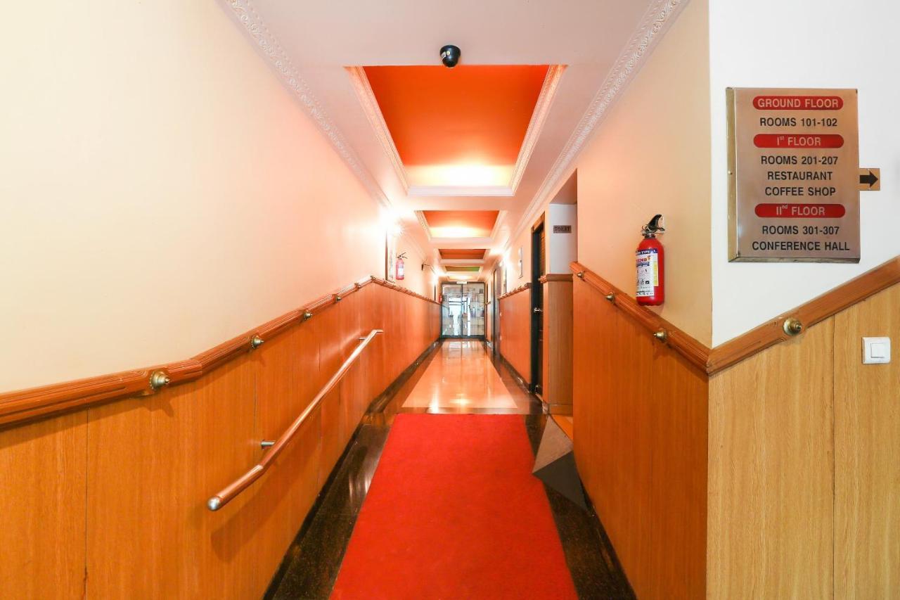 Capital O72337 Hotel Konkan Tadka Mumbai Exterior photo