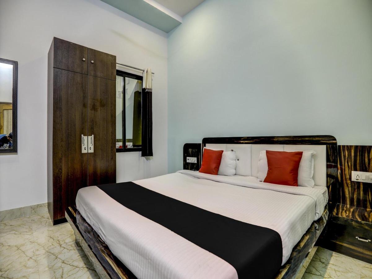 Capital O72337 Hotel Konkan Tadka Mumbai Exterior photo