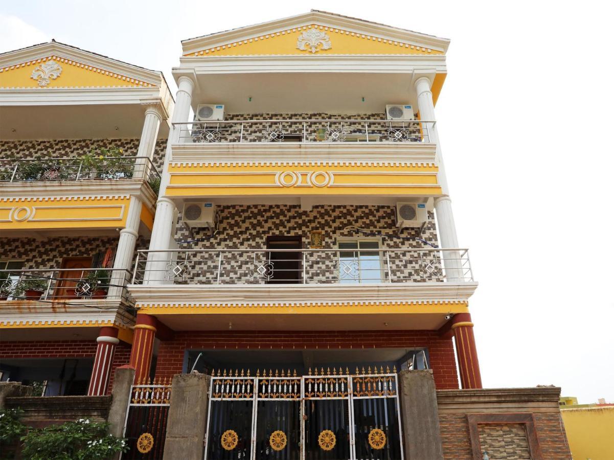 Capital O72337 Hotel Konkan Tadka Mumbai Exterior photo