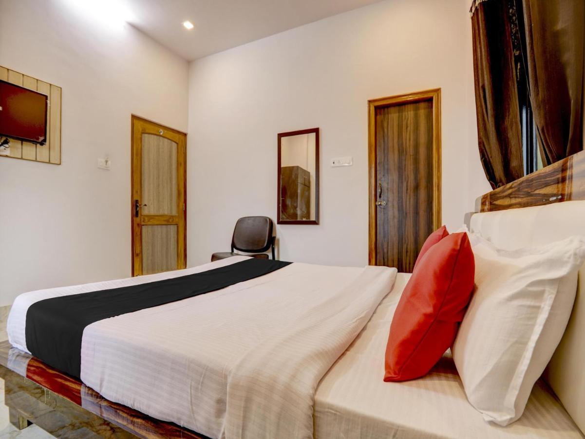 Capital O72337 Hotel Konkan Tadka Mumbai Exterior photo