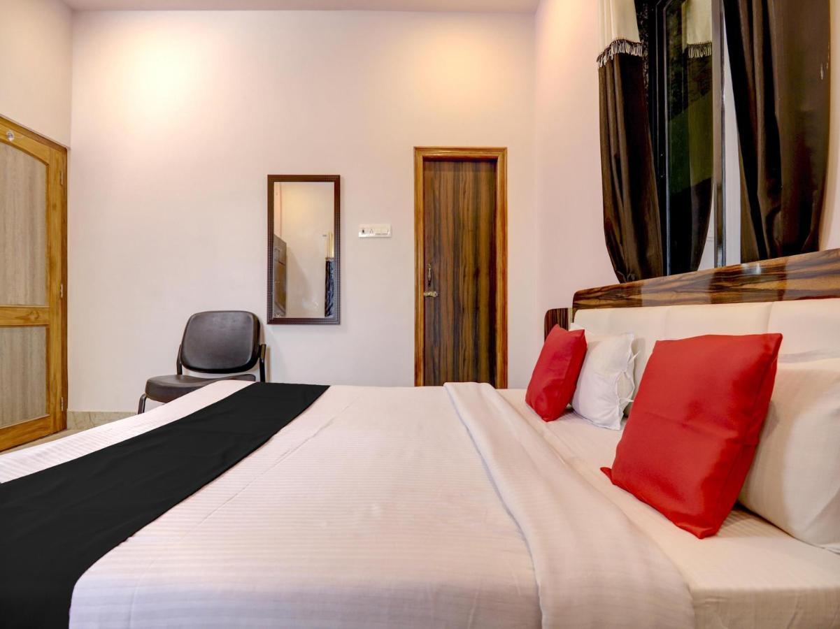 Capital O72337 Hotel Konkan Tadka Mumbai Exterior photo